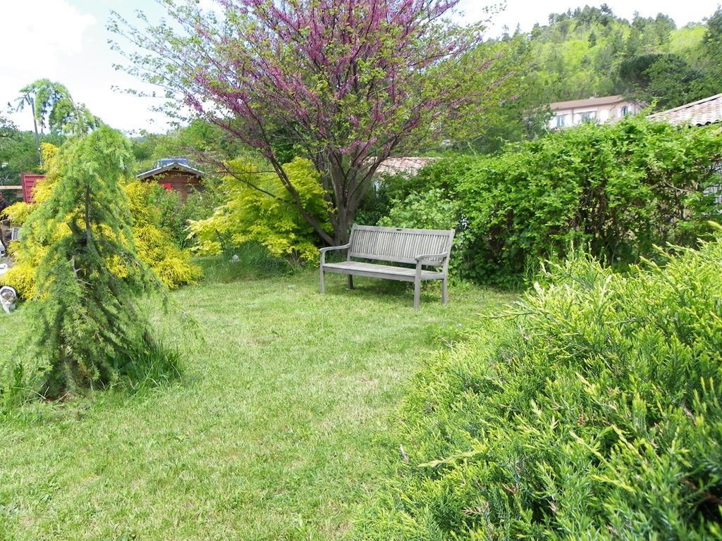 Le Cabanon Bed & Breakfast Thueyts Екстериор снимка